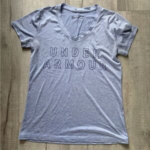 Under Armour Women's Light Purple V-Neck Tee
